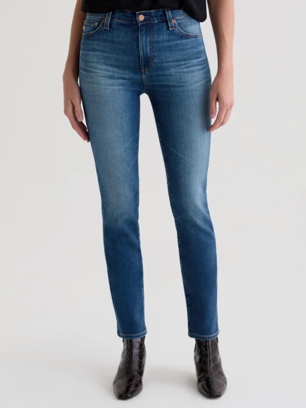 Ag Adriano Goldschmied Mari Crop in Medium Blue Wash Size 30